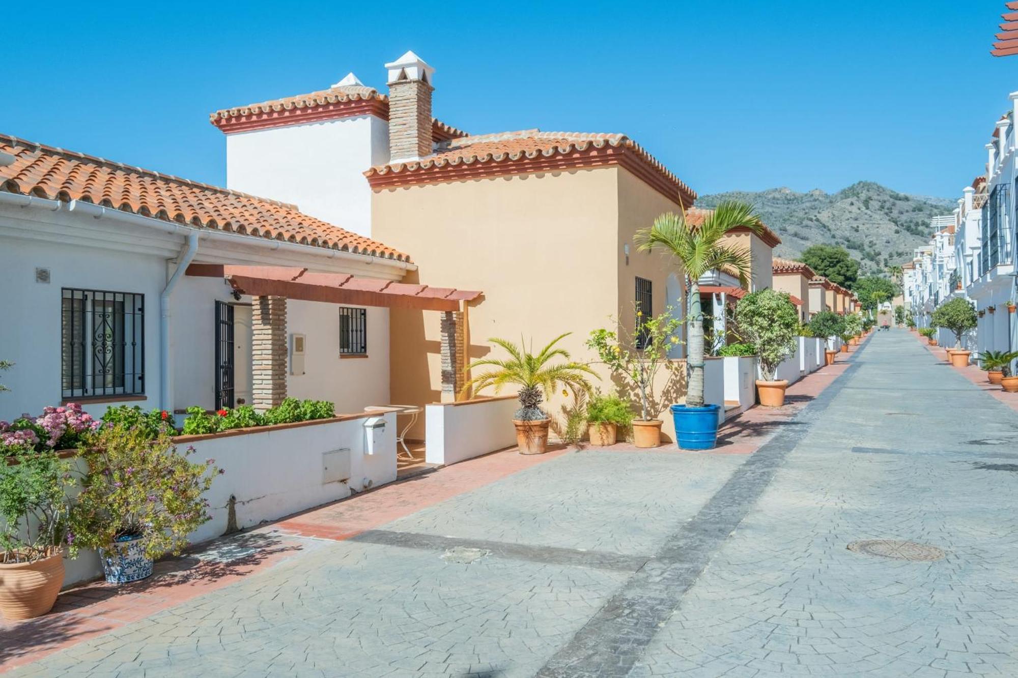 Aljamar 24 Comfortable House Near Burriana Beach ネルハ エクステリア 写真